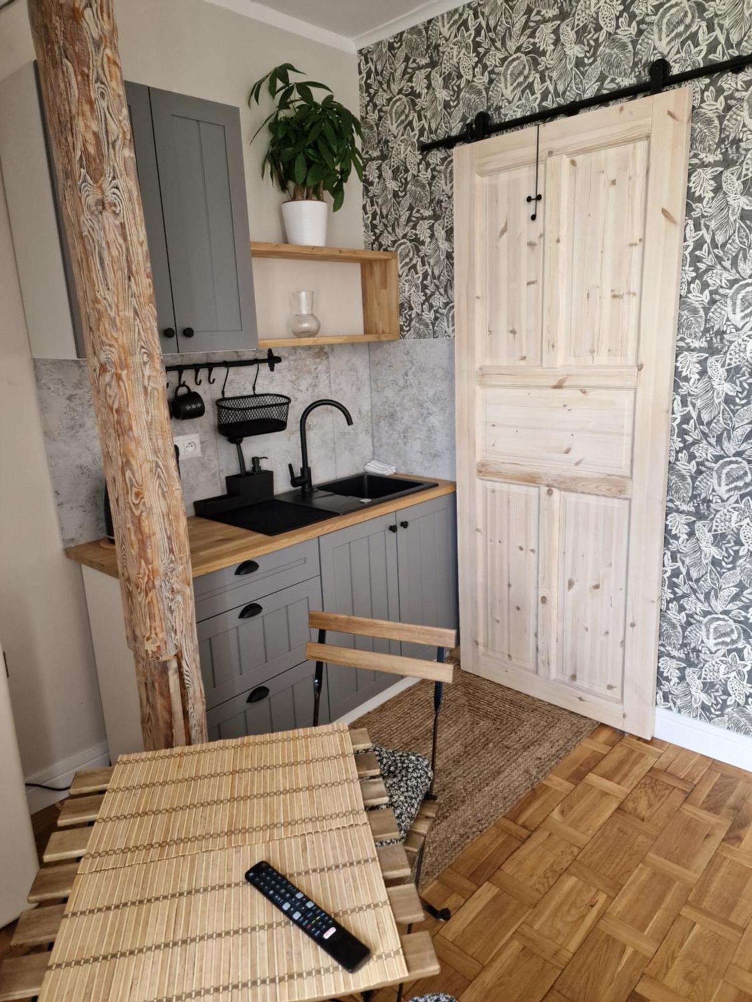 Klimatyczny Apartament Na Bydgoskim Przedmiesciu Torun Exterior photo